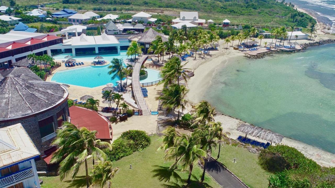 Romantique Et Bel Appartement En Bord De La Mer, Piscine Surveillee Et Belle Plage A 50M แซงต์-ฟรองซัวส์ ภายนอก รูปภาพ