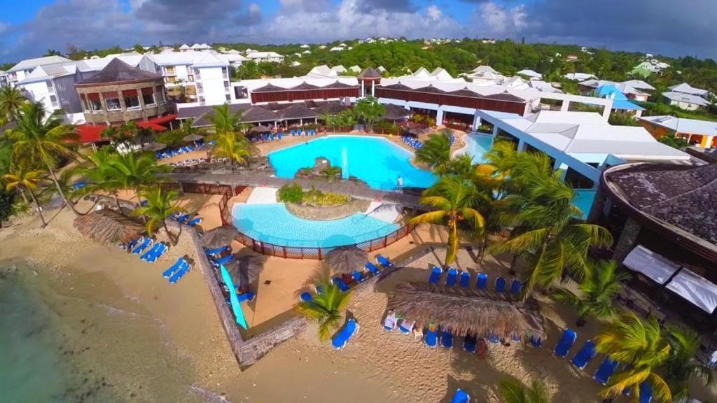 Romantique Et Bel Appartement En Bord De La Mer, Piscine Surveillee Et Belle Plage A 50M แซงต์-ฟรองซัวส์ ภายนอก รูปภาพ